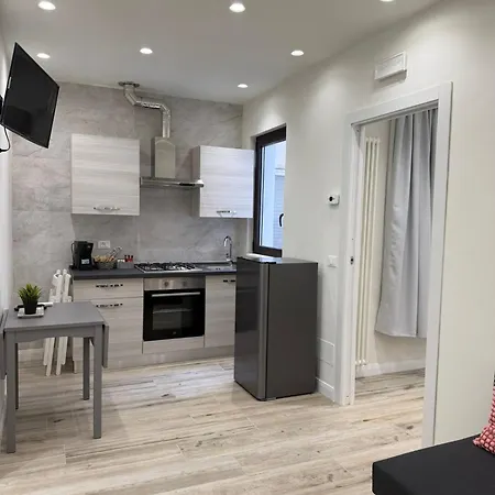 Ines 2 Apartament Giardini-Naxos